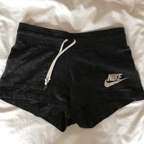 Nike Pants - nike comfy shorts